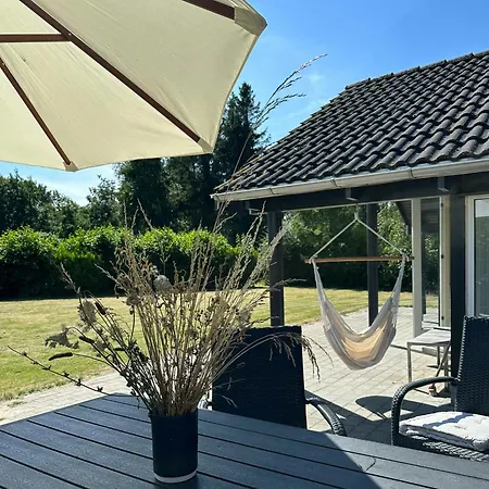 Сasa de vacaciones Danish Design House Near Mon's Stege